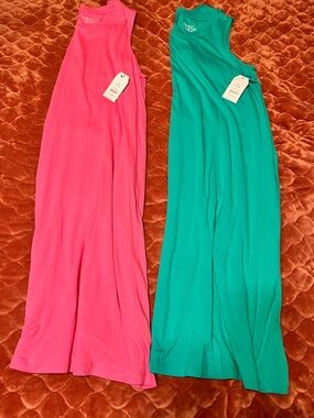 Time & Tru Sleeveless Dress bundle in Hot Pink & Teal…price is for both dresses
